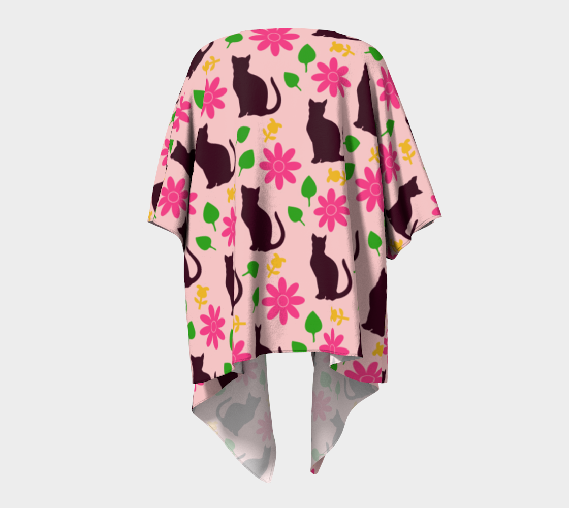 Outside cats draped Kimono