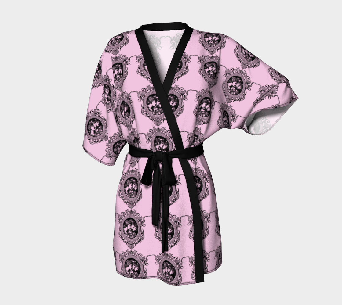 three women pink Kimono